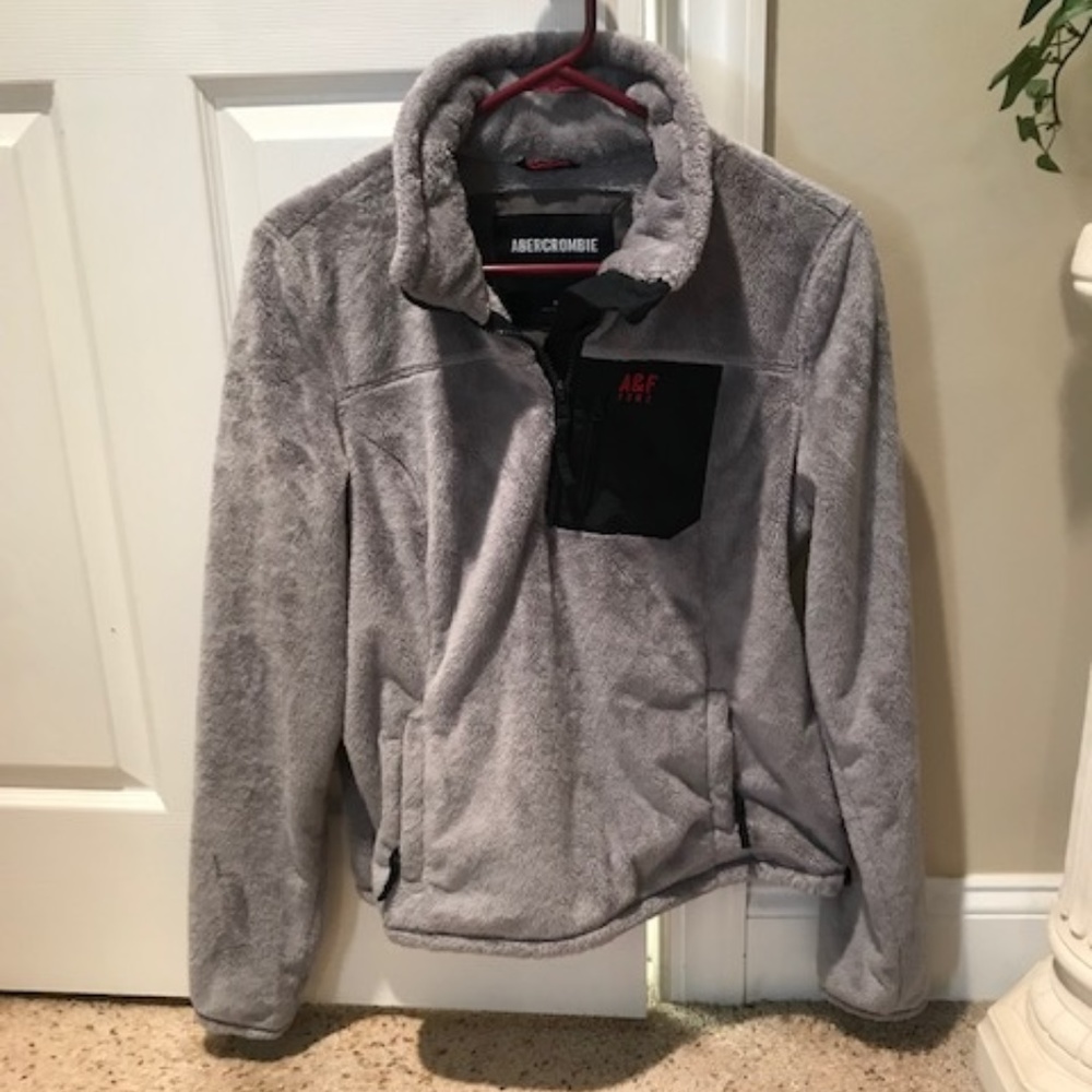 Abercrombie fleece pullover